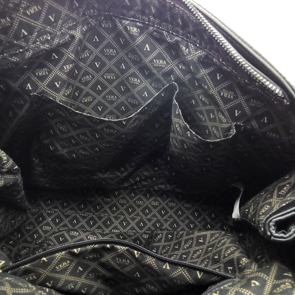 Vera New York Large Black Leather Tote/Handbag with Side Snap & Sig Logo Lining - Picture 4 of 13